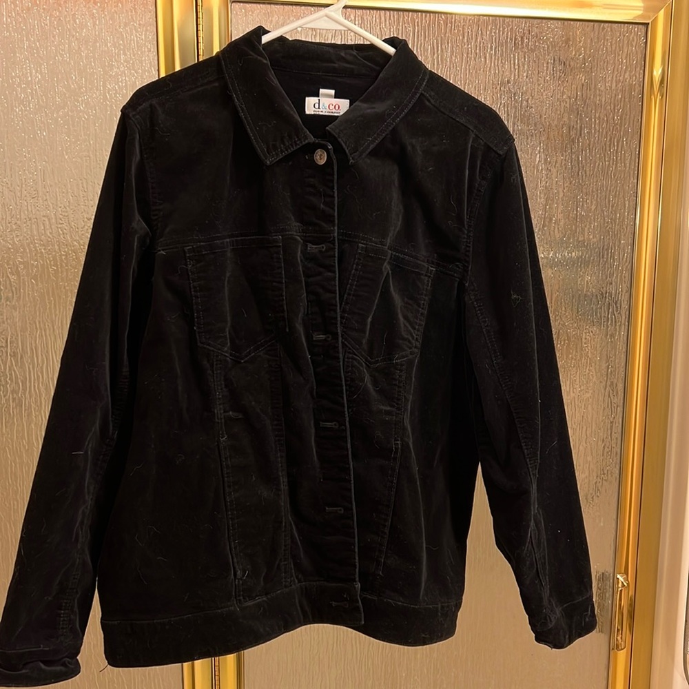 This is a velvet jean jacket style blazer.